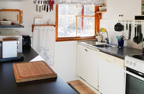 Malmkoping House | 8 person holiday home in MALMKÖPING