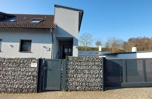 Kleinbreitenbach Apartment | 8 person holiday home with a view of the countryside