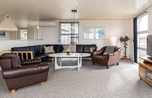 Blavand Strand House | 8 person holiday home in Blåvand-By Traum