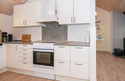 Fjellerup House | 8 person holiday home in Glesborg