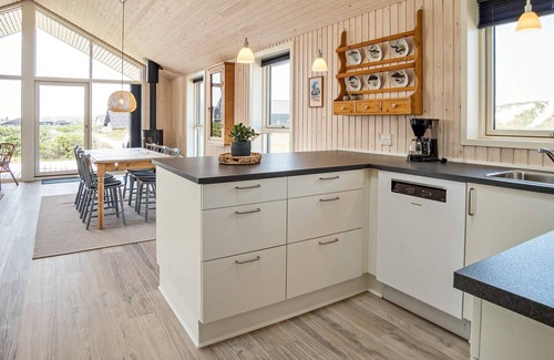 Vrist Strand House | 8 person holiday home in Harboøre-By Traum