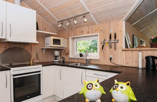 Jegum House | 8 person holiday home in Oksbøl
