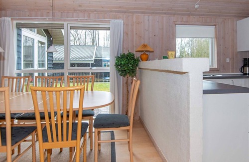 Mommark Strand House | 8 person holiday home in Sydals