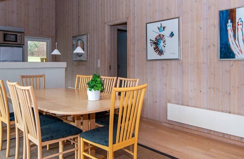 Mommark Strand House | 8 person holiday home in Sydals