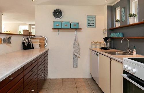 Øster Melholt House | 8 person holiday home in Hals
