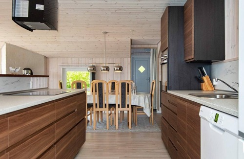 Hejlsminde Strand House | 8 person holiday home in Hejls-By Traum