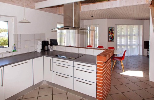 Skaven Strand House | 8 person holiday home in Tarm-By Traum
