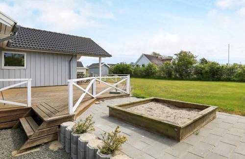 Lemvig House | 8 person holiday home in Lemvig-By Traum