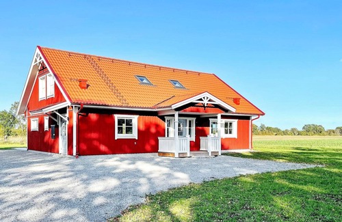 Sodvik House | 8 person holiday home in LÖTTORP-By Traum