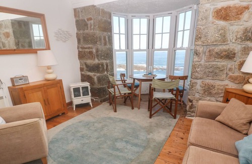 Sennen Cove Cottage | 8 SENNEN HEIGHTS, family friendly in Sennen Cove
