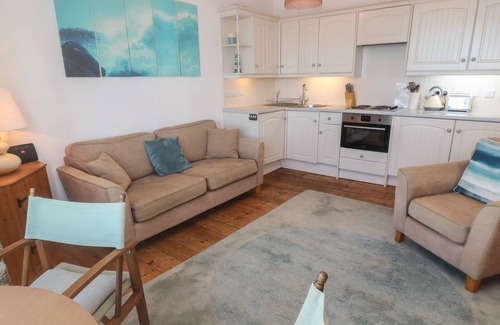 Sennen Cove Cottage | 8 SENNEN HEIGHTS, family friendly in Sennen Cove