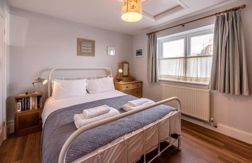 Southwold House | 8 The Craighurst, Southwold