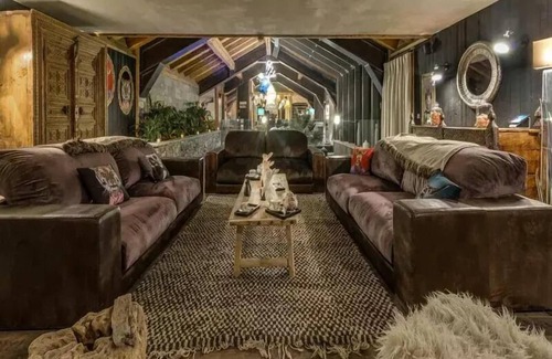 Val-d'Isere Ski Chalet | 8-Zimmer-Chalet für 14 Personen