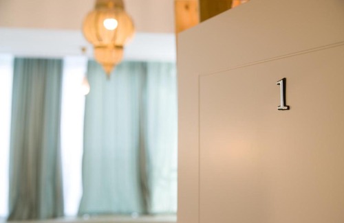 Nachlaot Apartment | "80 JAFFA ST" Down town Main Market "Mahne yehuda" super prime location in jerusalem