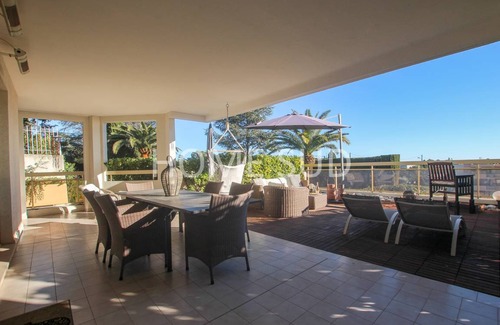 La Croix des Gardes Apartment | 80 m² Apartment ∙ 2 bedrooms ∙ 4 guests