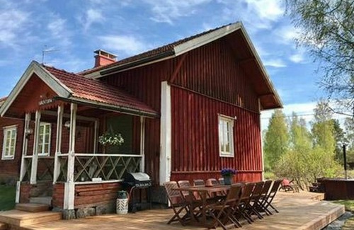 Sysma Other | 80 m² Accommodation ∙ 2 bedrooms ∙ 8 guests