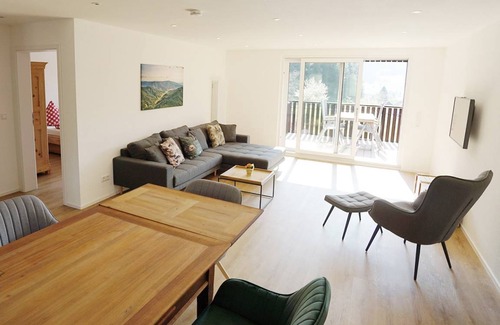 Haslachsimonswald Apartment | 80 m² Apartment ∙ 2 bedrooms ∙ 5 guests