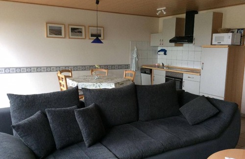 Friedrichskoog Apartment | 80 m² Apartment ∙ 2 bedrooms ∙ 4 guests