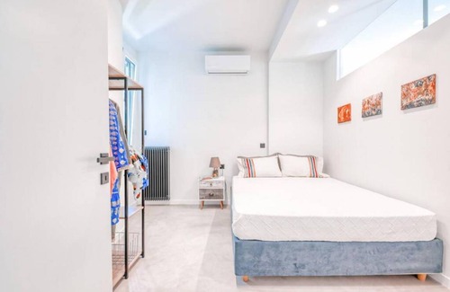 Petralona Apartment | 80 m² Apartment ∙ 2 bedrooms ∙ 4 guests