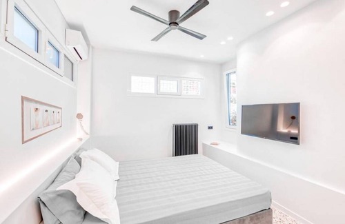 Petralona Apartment | 80 m² Apartment ∙ 2 bedrooms ∙ 4 guests