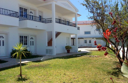 Pata de Baixo Apartment | 80 m² Apartment ∙ 3 bedrooms ∙ 8 guests