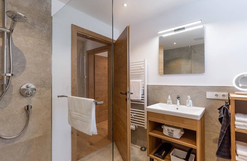 Sankt Johann in Tirol Apartment | 80 m² Apartment ∙ 2 bedrooms ∙ 4 guests