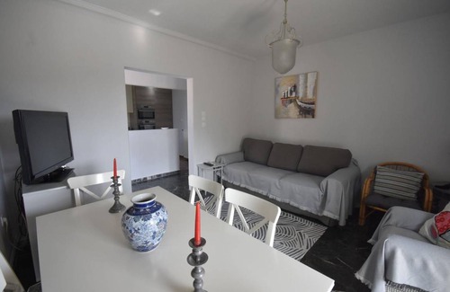 Kalyvia Thorikou Apartment | 80 m² Apartment ∙ 3 bedrooms ∙ 6 guests