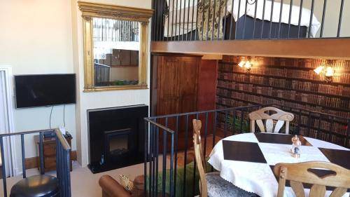 Swinton Apartment | 80 m² Apartment ∙ 1 bedroom ∙ 4 guests