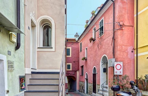 Civezza Apartment | 80 m² Apartment ∙ 2 bedrooms ∙ 4 guests