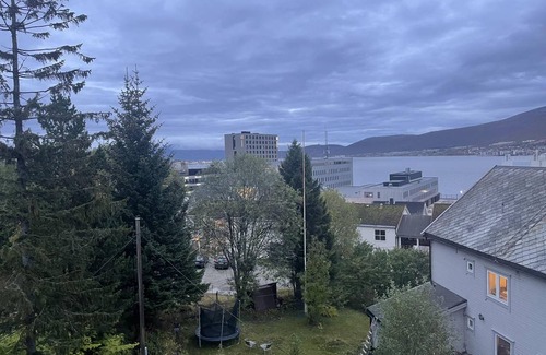 Tromso Apartment | 80 m² Apartment ∙ 2 bedrooms ∙ 8 guests