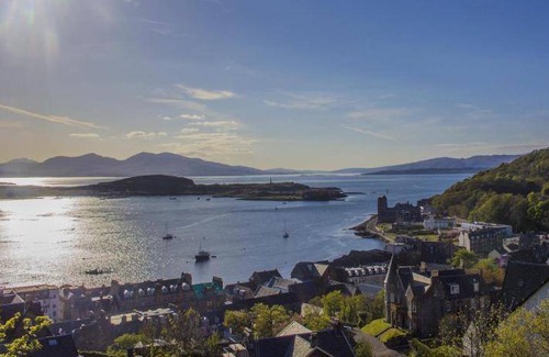 Oban Apartment | 80 m² Apartment ∙ 2 bedrooms ∙ 4 guests