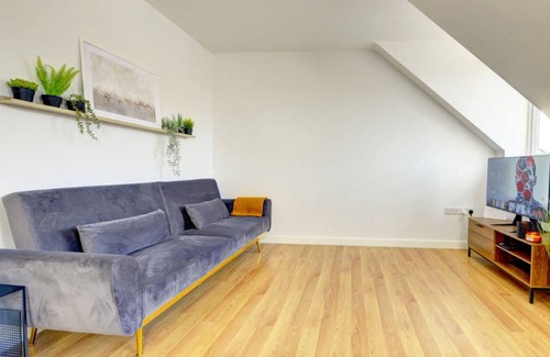 Cranfield Apartment | 80 m² Apartment ∙ 2 bedrooms ∙ 1 guest