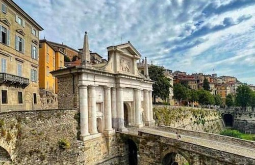 Bergamo Apartment | 80 m² Apartment ∙ 2 bedrooms ∙ 5 guests