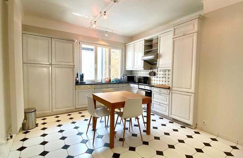 Ville Haute Apartment | 80 m² Apartment ∙ 2 bedrooms ∙ 4 guests