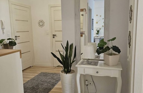 Zyrardow Apartment | 80 m² Apartment ∙ 2 bedrooms ∙ 6 guests