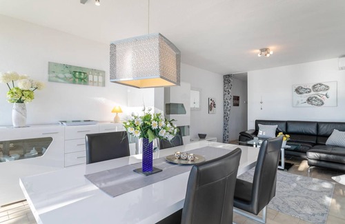Cala Apartment | 80 m² Apartment ∙ 3 bedrooms ∙ 5 guests
