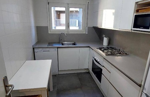 Sort Apartment | 80 m² Apartment ∙ 3 bedrooms ∙ 6 guests