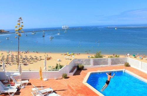 Ferragudo Apartment | 80 m² Apartment ∙ 3 bedrooms ∙ 6 guests