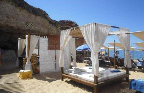 Ferragudo Apartment | 80 m² Apartment ∙ 3 bedrooms ∙ 6 guests