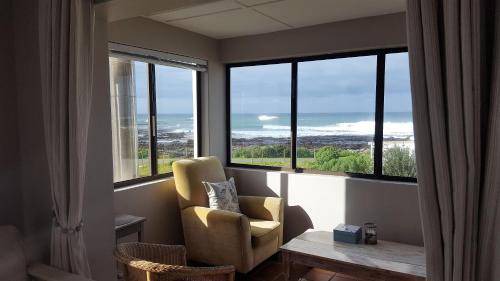 Onrus Apartment | 80 m² Apartment ∙ 2 bedrooms ∙ 4 guests