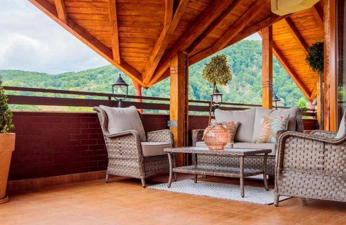 Baile Olanesti Bed & Breakfast | 80 m² Bed and breakfast ∙ 2 bedrooms ∙ 4 guests