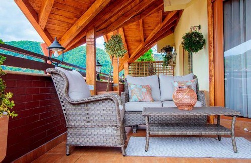 Baile Olanesti Bed & Breakfast | 80 m² Bed and breakfast ∙ 2 bedrooms ∙ 4 guests