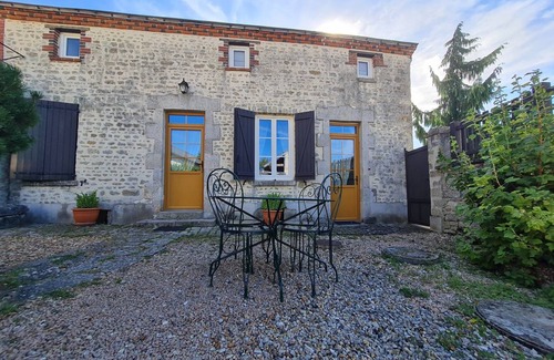 Pithiviers-le-Vieil Cottage | 80 m² Cabin ∙ 2 bedrooms ∙ 4 guests