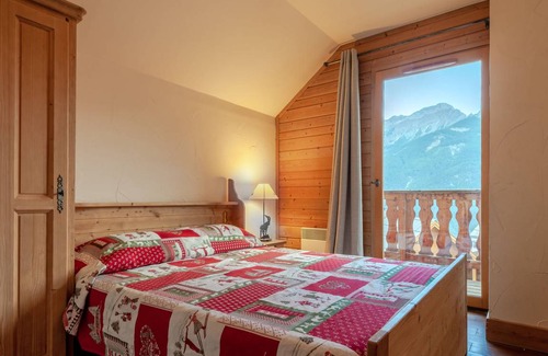 Pra Loup Ski Chalet | 80 m² Chalet ∙ 3 bedrooms ∙ 10 guests