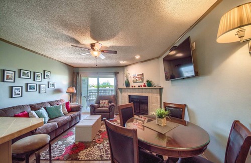 New Braunfels Condo | 80 m² Condo ∙ 2 bedrooms ∙ 8 guests