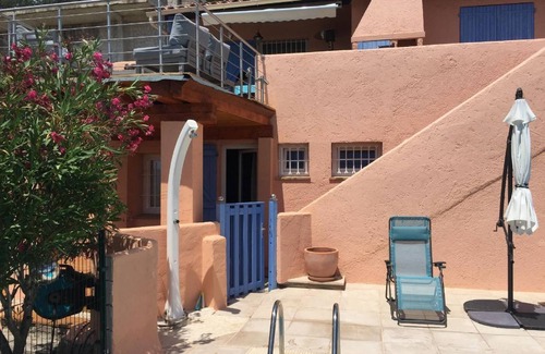 La Bouverie House | 80 m² House ∙ 2 bedrooms ∙ 4 guests