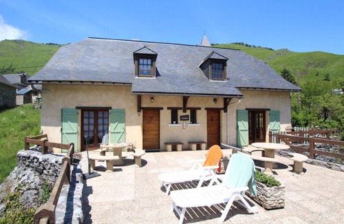 Lescun House | 80 m² Gîte ∙ 2 bedrooms ∙ 4 guests