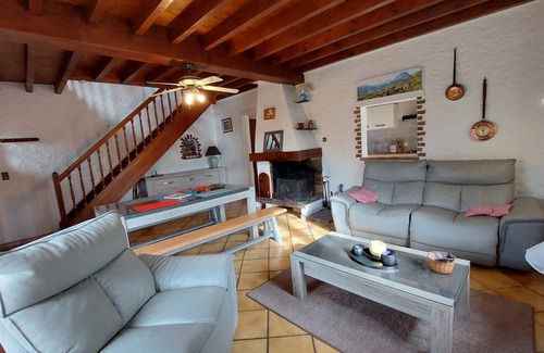 Lescun House | 80 m² Gîte ∙ 2 bedrooms ∙ 4 guests
