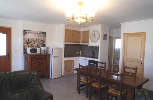 Carcassonne House | 80 m² Gîte ∙ 3 bedrooms ∙ 6 guests