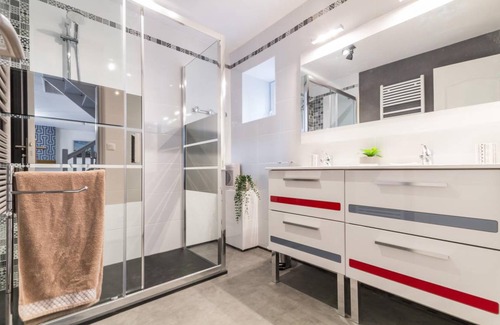 Granville House | 80 m² Gîte ∙ 3 bedrooms ∙ 5 guests